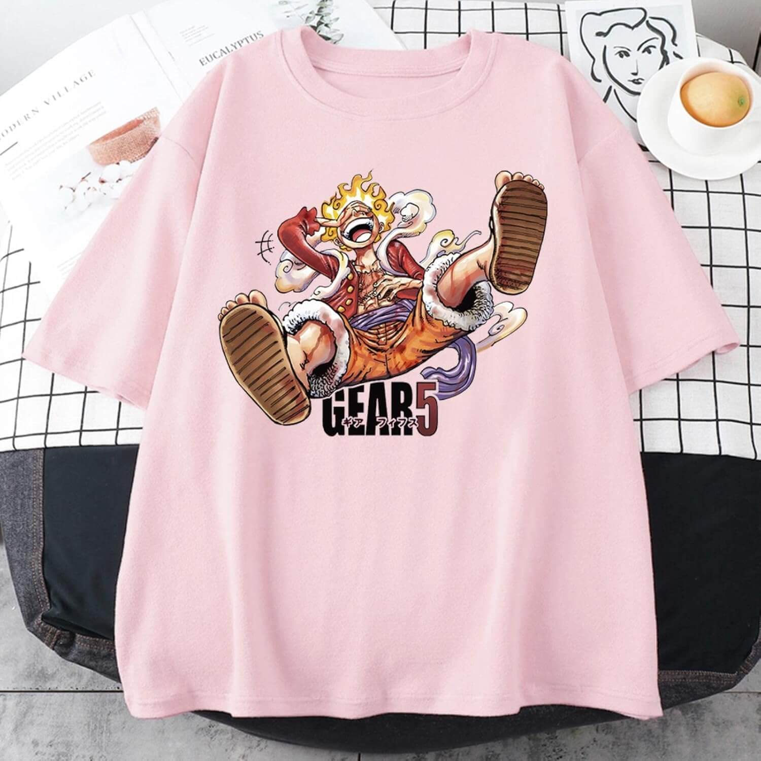 Maglietta Rosa Luffy Gear 5 Maglietta Rosa Luffy Gear 5
